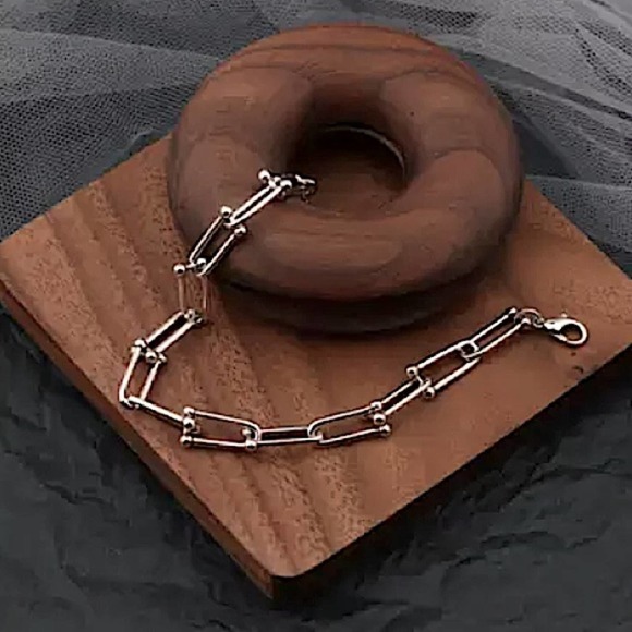 Unisex Sterling Silver U Shaped Chain Link Bracelet - Picture 4 of 11